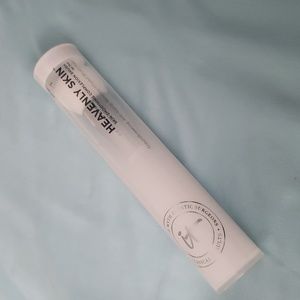 it Cosmetics Heavenly Skin Skin-Smoothing Complexion Brish No 704